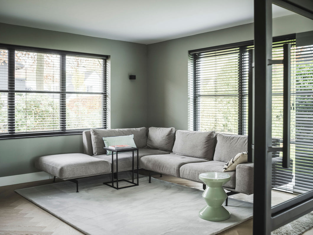 Belakos Rosebank 108